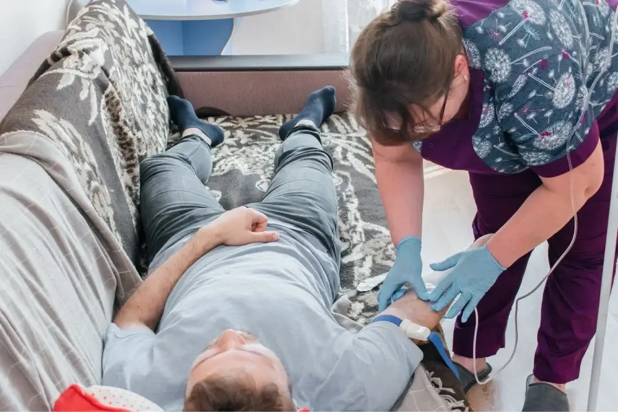 Срочный вывод из запоя в Серове: быстро, недорого